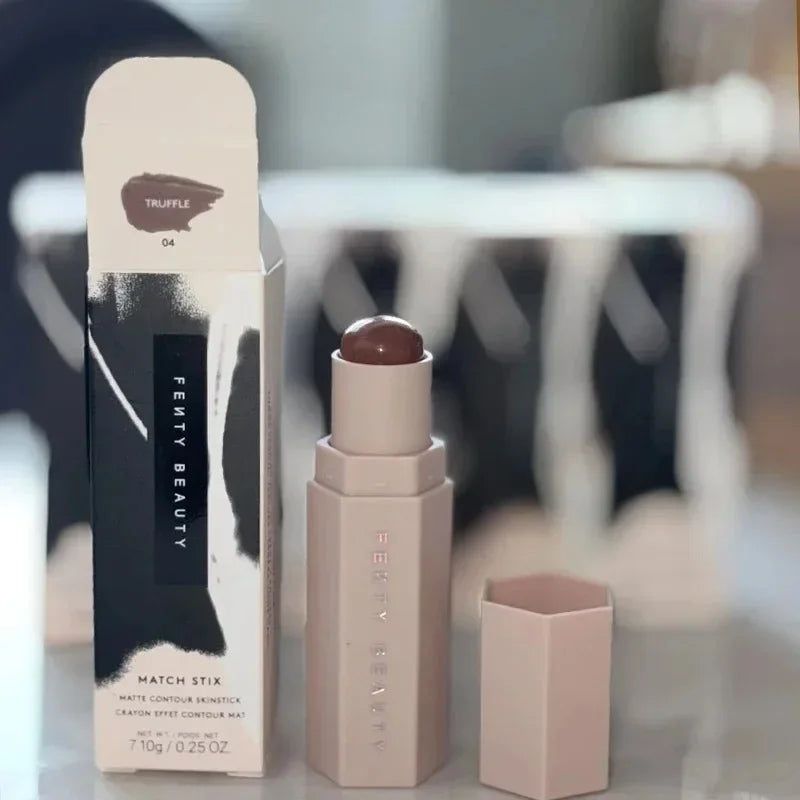 Concealer Facial Matte 3D Diamond Highlight Non Fading Water Gloss Lip Glaze Gloss Cosmetics