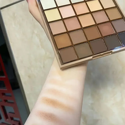 Eyeshadow palette - matte and shimmer makeup