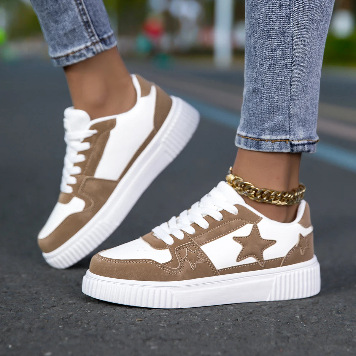 Thick Sole Lightweight Skateboard Shoes