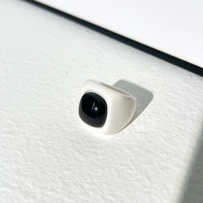 Minimalism Black White Irregular Geometric Resin Rings