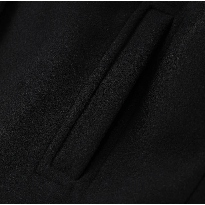 Elegantes abrigos de piel de manga larga