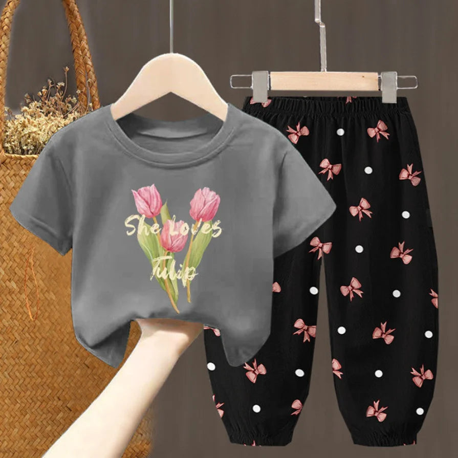 أطقم تي شيرت لطيفة للأطفال الصغار