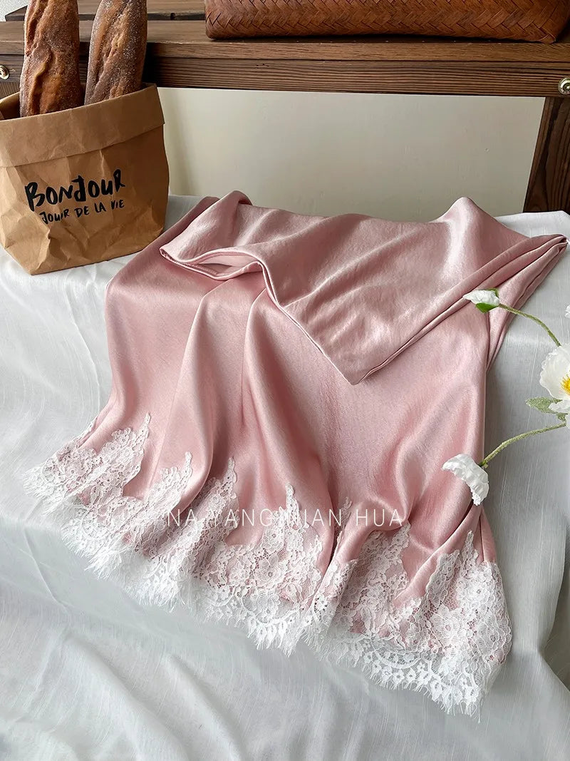 Falda sirena de satén elegante