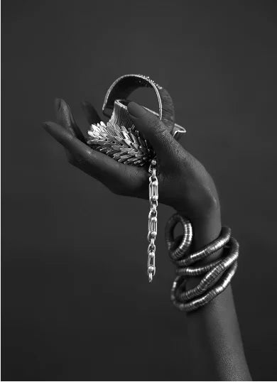 African Women Classic Black Gold Gestures Posters Female Portraits Canvas