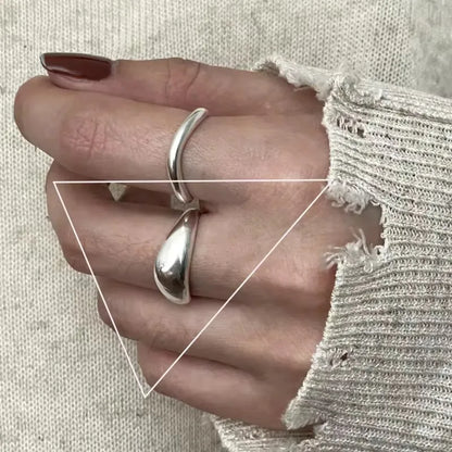 925 Sterling Silver Sparckling Moonstone Minimalist Handmade Ring
