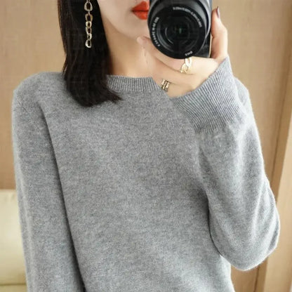 Thin Round Neck Pullover