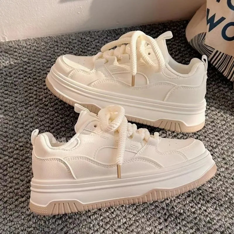 Round toe Lace-up White Thick-soled Vulcanized Flat-soled Sneakers