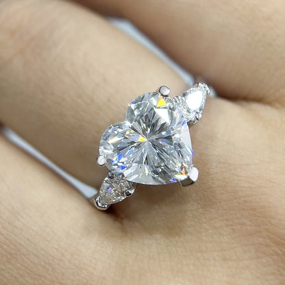 DANA 1-4Carat Heart Shape Moissanite Ring