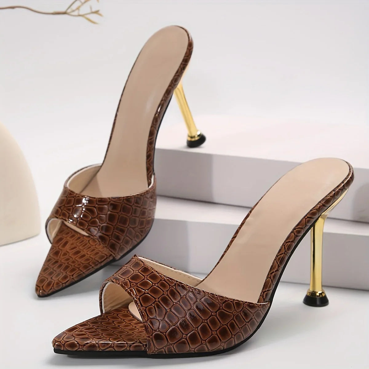 Glamorous Crocodile Texture High Heel Sandals