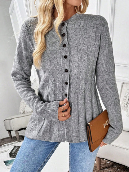Simple solid color long sleeved sweater