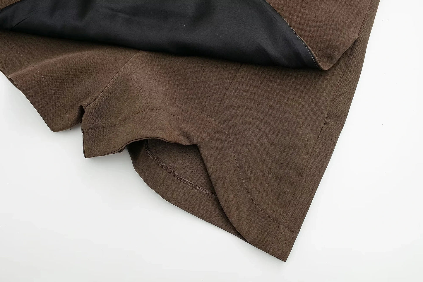 Falda marrón de talle alto