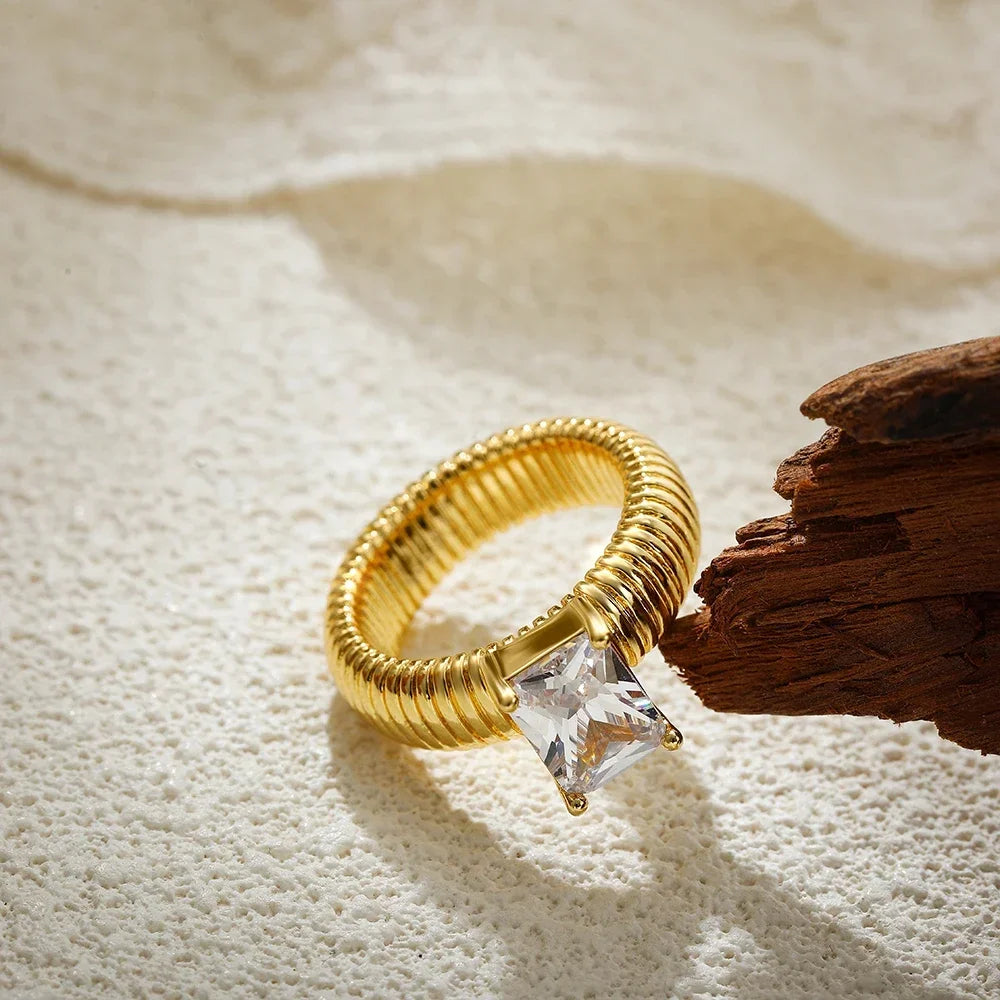 DANA 18K Gold Crystal Chunky Striped Rings