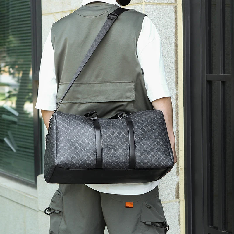Black Traveling Large Capacity Bag
