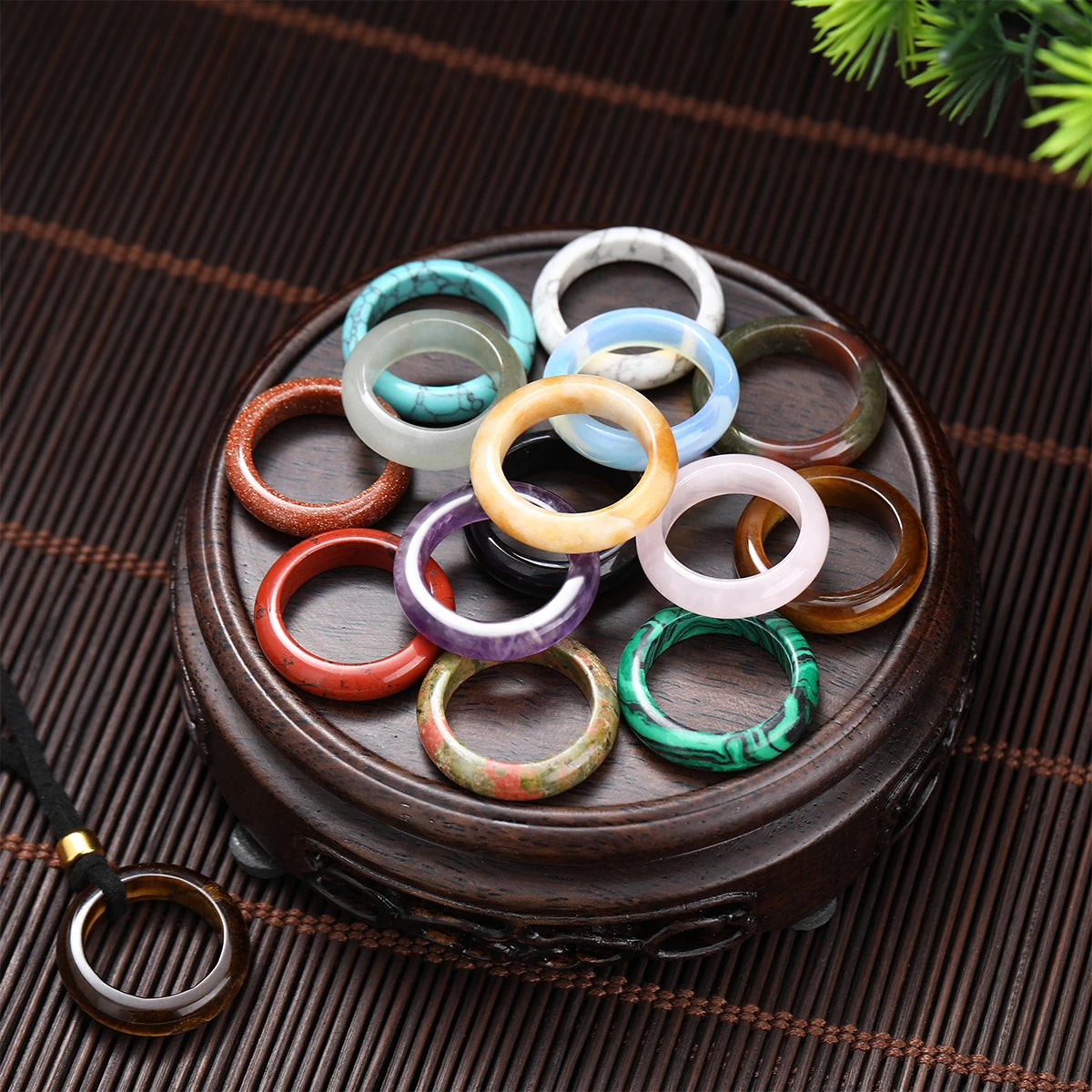 1 Pc Natural Stone Jade Crystal Agate Obsidian Fengshui Lucky Rings