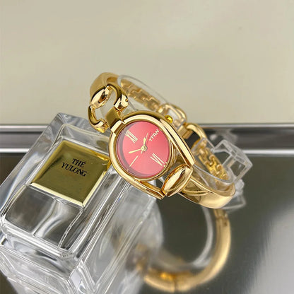 Retro Button Wristband Bracelet Quartz Watch Bracelet