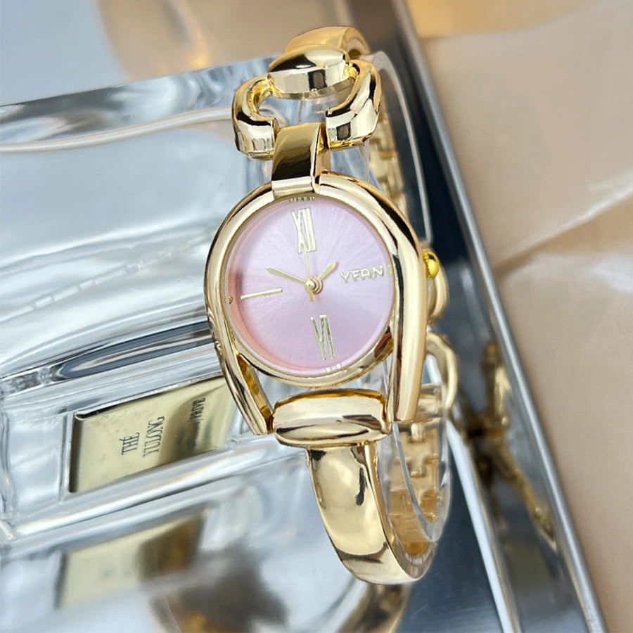 Retro Button Wristband Bracelet Quartz Watch Bracelet