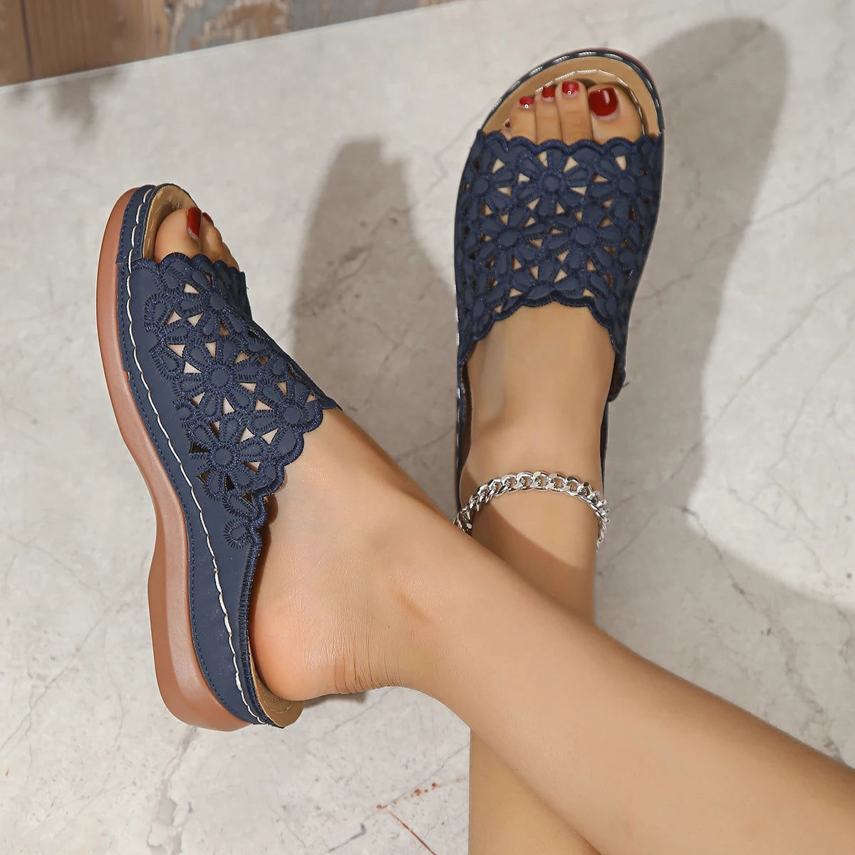 Wedge-Heeled Thick-Soled Casual Hollow Flower Flip-Flops Slipper