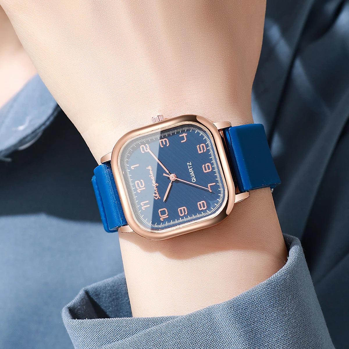 Square Casual Silicone Strap Quartz Watch