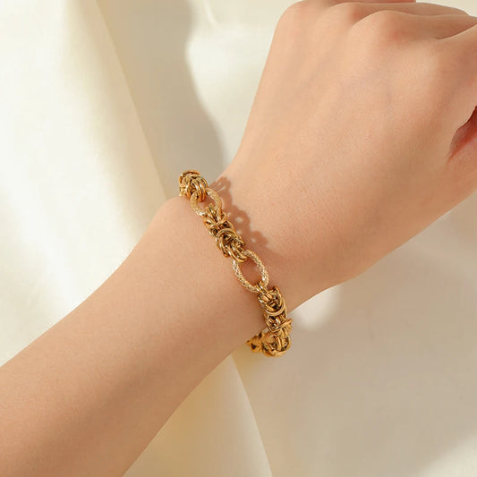 DANA Twisted 18K Gold Plated Bracelet