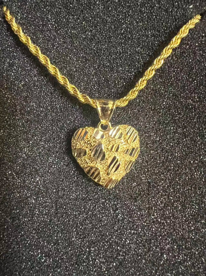 18K Gold Rope Chain Heart Pendant Necklace