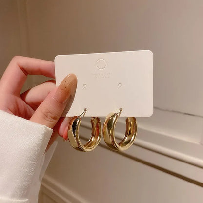 DANA Exaggerated Big Circle Hoop Earrings