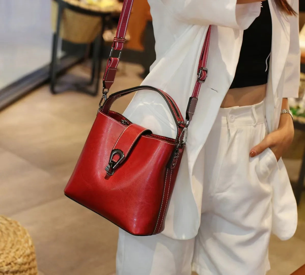 Real Oil Wax Leather Bucket Large Capacity Cowhide Crossbody Tote Bag