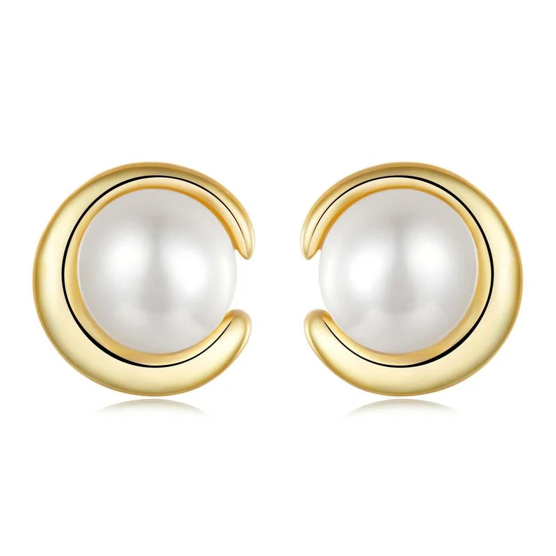 925 Sterling Silver Shell Pearl Shining Zircon Stud Earrings