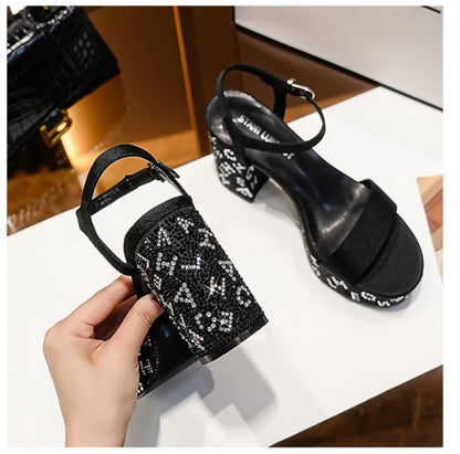 Zapatos de fiesta con pedrería