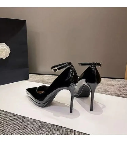 DANA Pearl Chain Leather Office Shoes