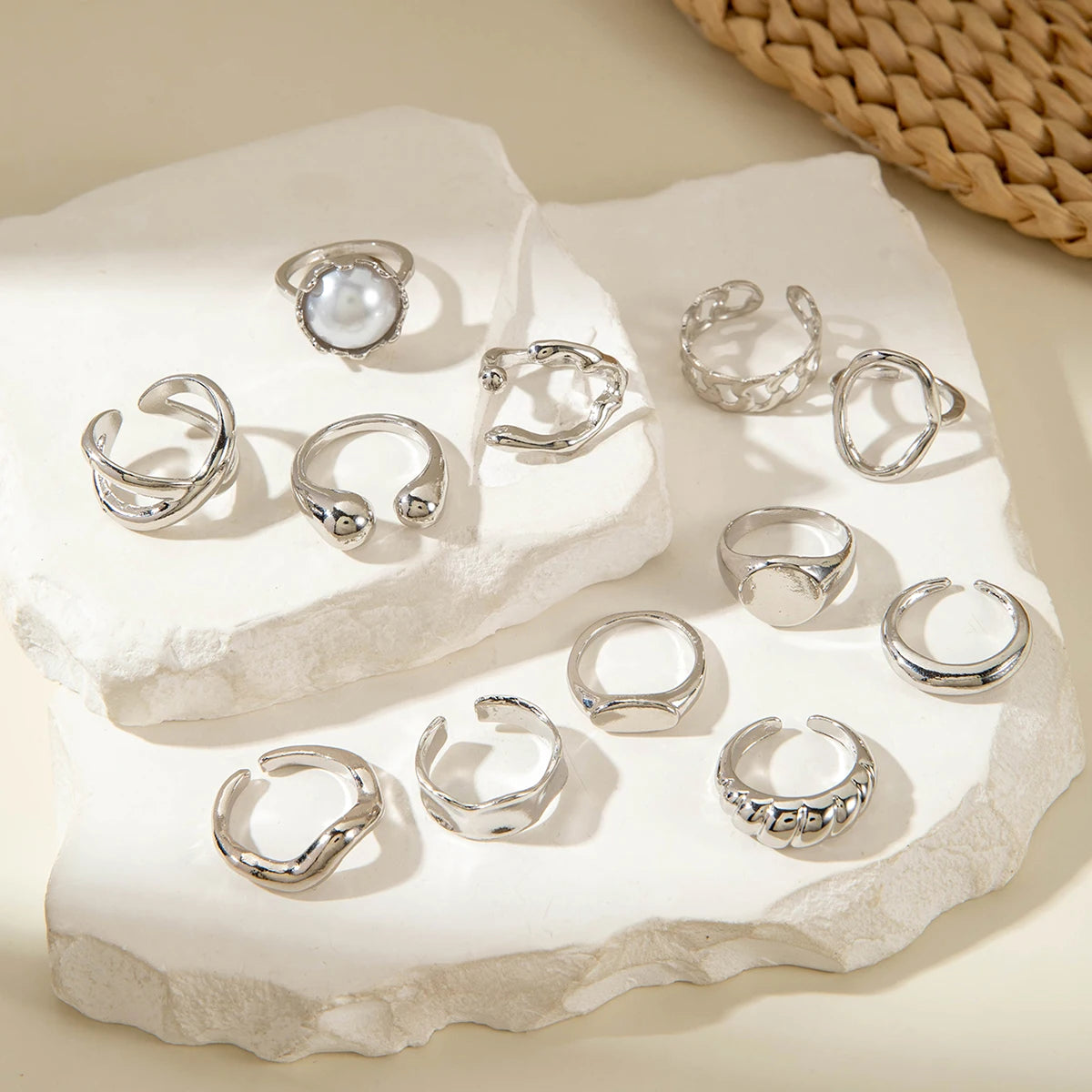 DANA Circle Geometry Opening Joint Rings Set
