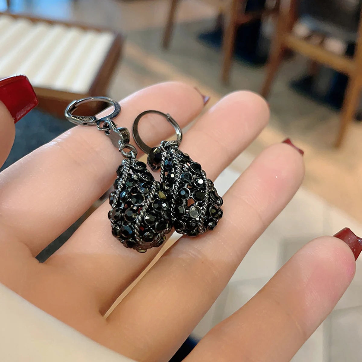 Black Crystal Shiny Rhinestone Water Drop Earring