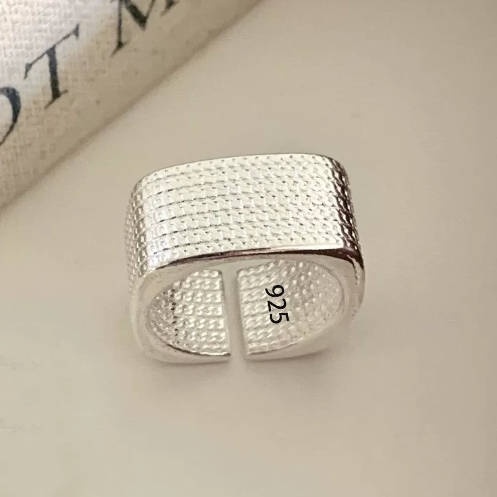 925 Sterling Silver Open Pearl Smile Stackable Finger Ring