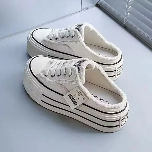 Round Head Lace-up Canvas Shoes