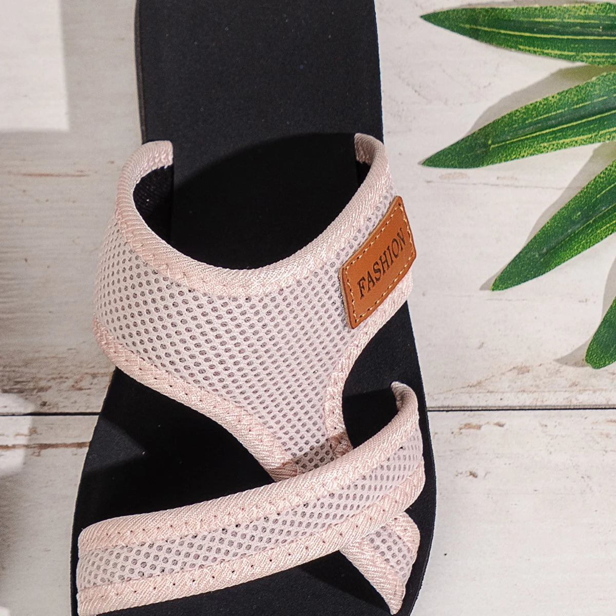 Mesh Breathable Flat Sandals