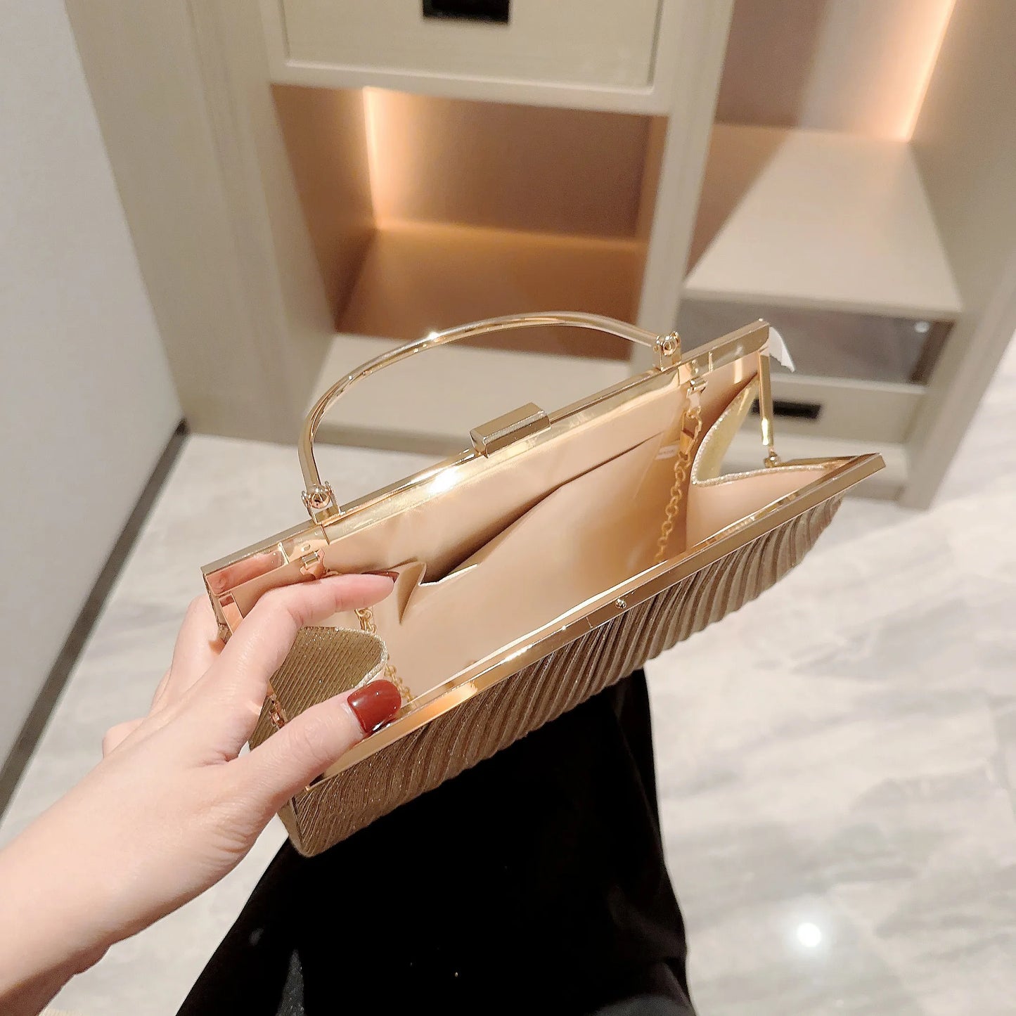Classic Pleated Evening Bag Handbag