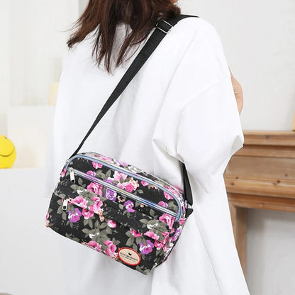 Multiple Pockets Shoulder Bags Canvas Messenger Bags