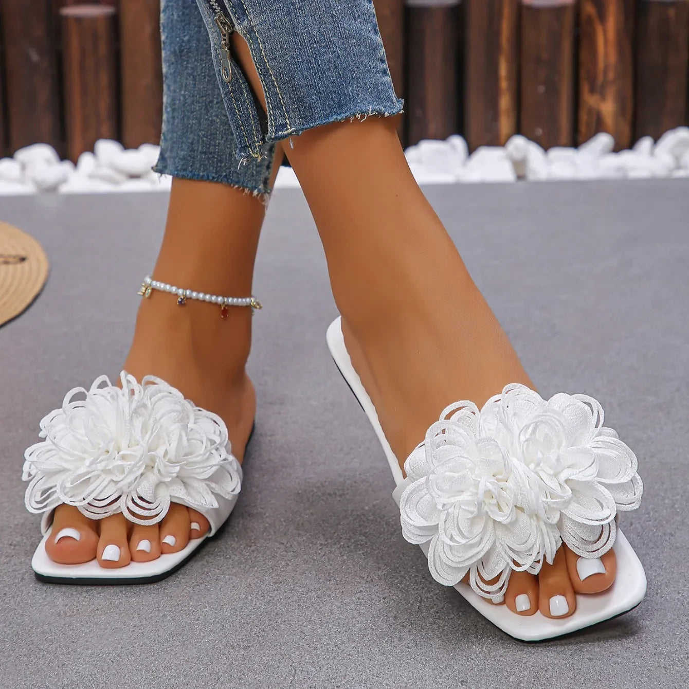 Flower Flat Casual Walking Slippers