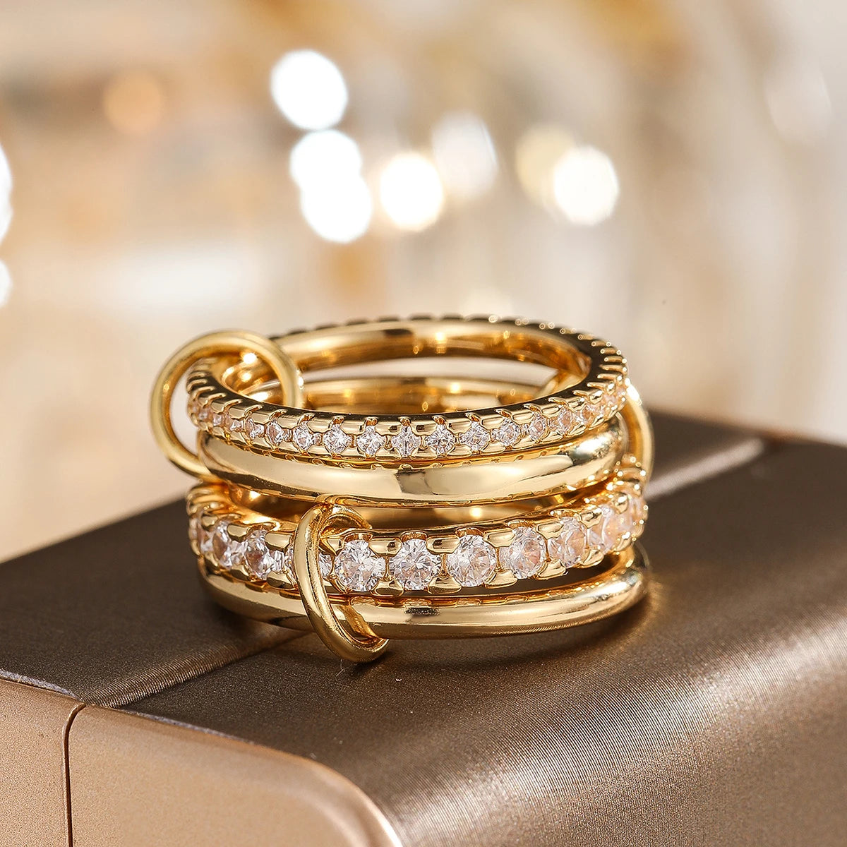 A Four-Ring Interlocking Ring