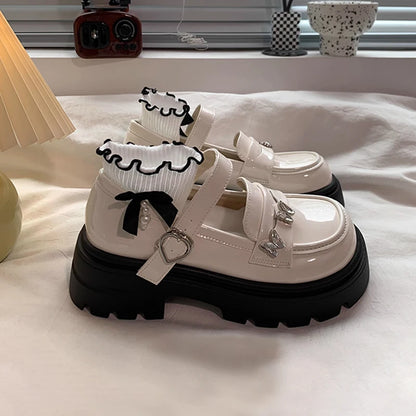 Leather Soft PU Bright Skin Flats with Metal Butterfly Princess Shoes