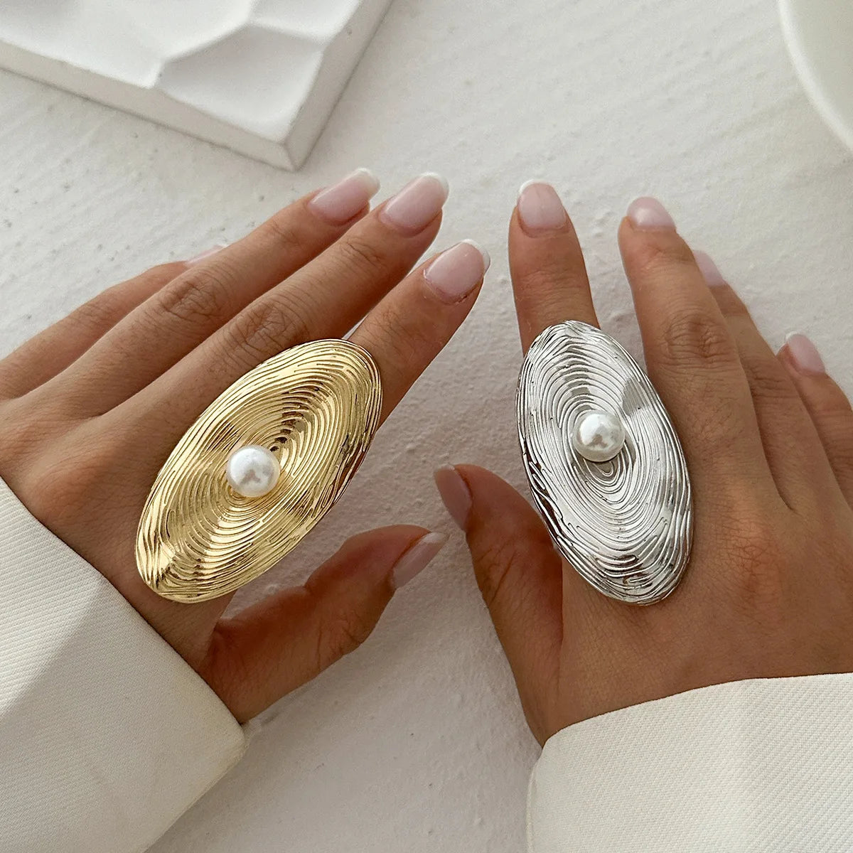 Punk Exaggerated Irregular Metal Wide Imitation Pearl Geometric Rings