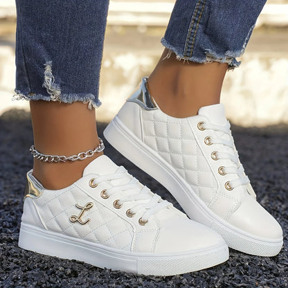 Lightweight Lace-Up Low-Top Casual Sneakers
