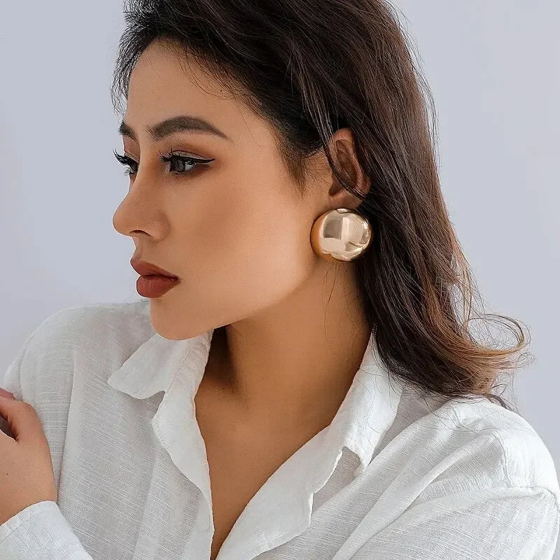 DANA Exaggerated Metal Stud Earrings