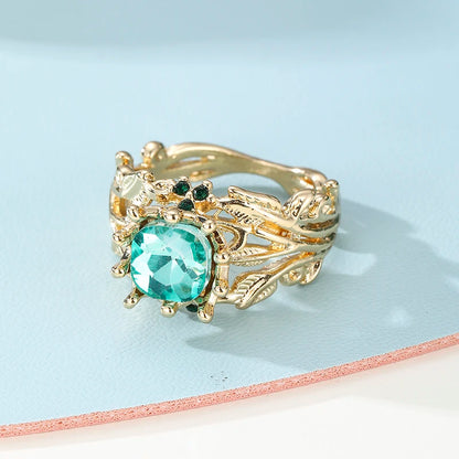 Ring Totem Green Zircon Ring
