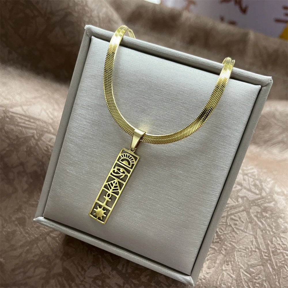 Exaggerated Punk Big Round O Shaped Necklace