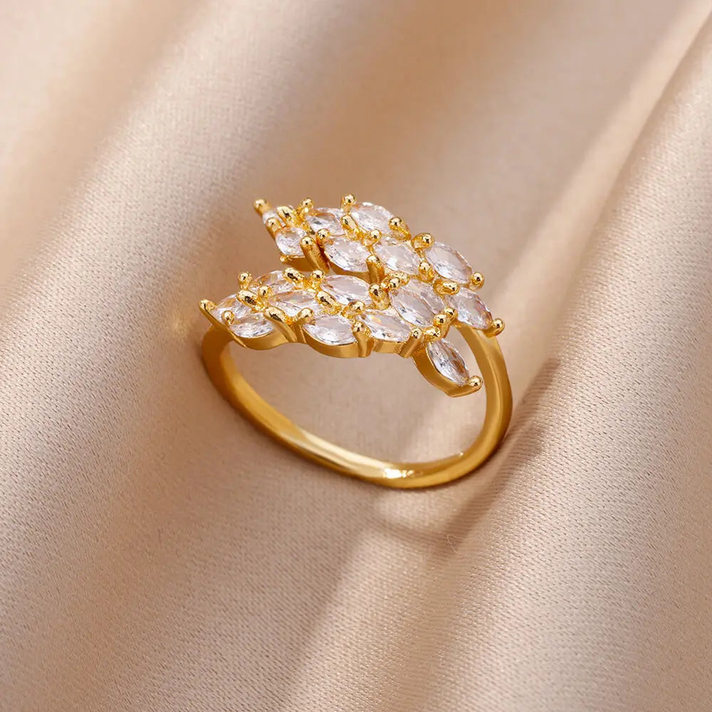 خواتم من الفولاذ المقاوم للصدأ على شكل زهرة من الزركون الأبيض