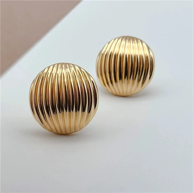 Vintage Geometric Striped Oval Clip on Earrings