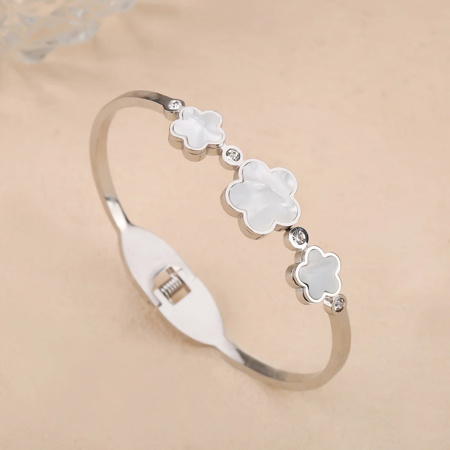 Shell Five-Leaf Flower Stainless Steel Bracelet