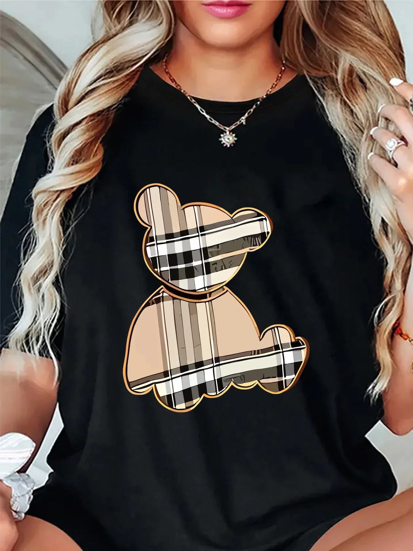 Sporty Casual Striped Bear Print T-Shirt