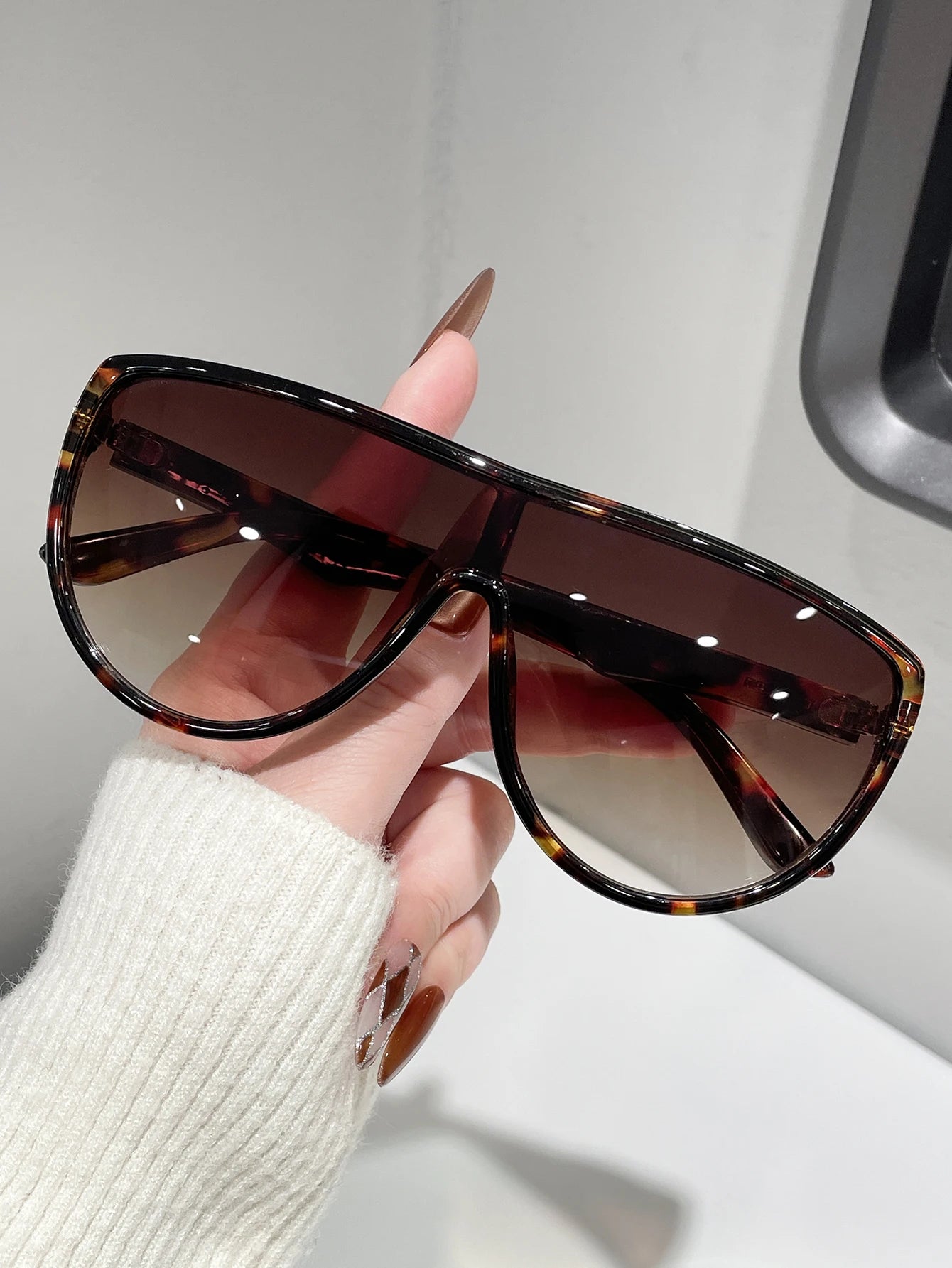 Unisex Retro Frog-eye Frame Sunglasses