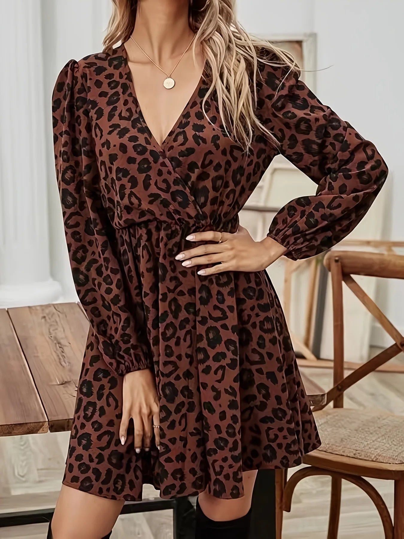 Leopard Printed V-Neck Lace Up Bubble Long Sleeved Sexy Mini Dress